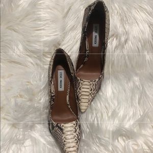 NWT Leopard print heels